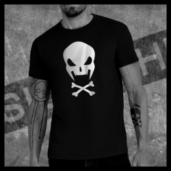 H0047 T-Shirt tête de mort Skullhead Pirate crocs nez